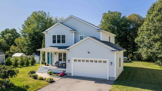32 Welcome St, Fairhaven, MA 02719
