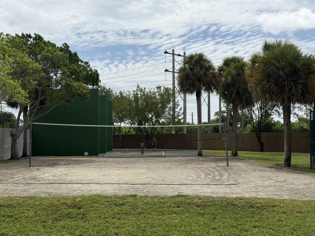 14666 SW 132nd Court, Miami, FL 33186