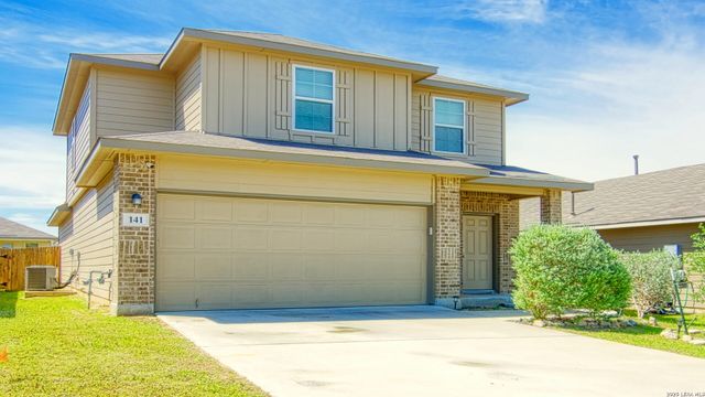 141 Bunkers Hill Rd, Floresville, TX 78114