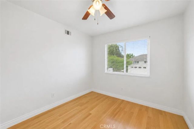 19231 Sherman Way 1, Reseda, CA 91335
