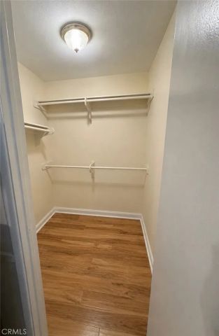 19231 Sherman Way 1, Reseda, CA 91335