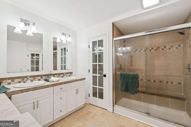 5623 High Harbor Point, Gainesville, GA 30504