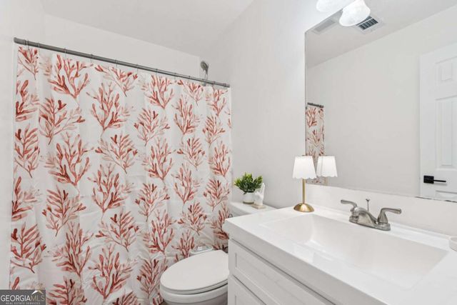 5623 High Harbor Point, Gainesville, GA 30504