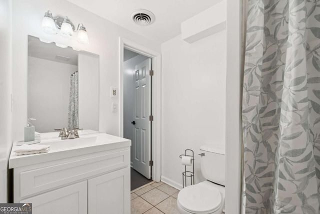 5623 High Harbor Point, Gainesville, GA 30504