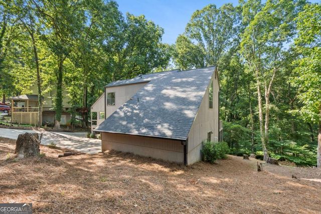 5623 High Harbor Point, Gainesville, GA 30504