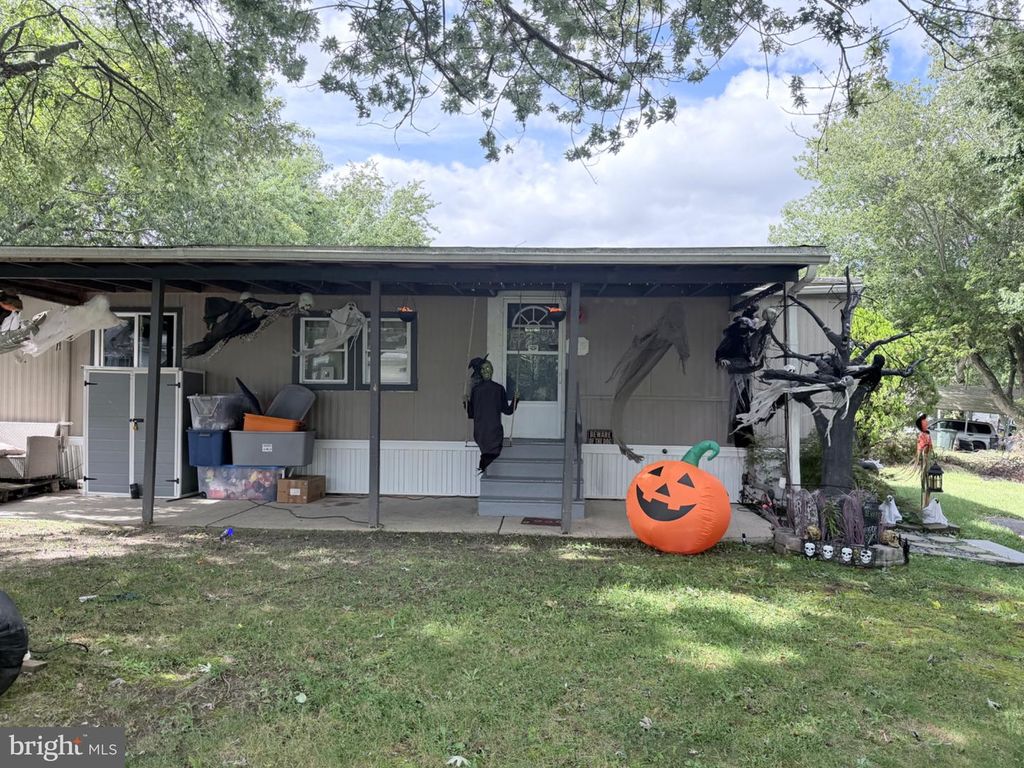 339 OKLAHOMA AVE, WILLIAMSTOWN, NJ 08094 — exterior