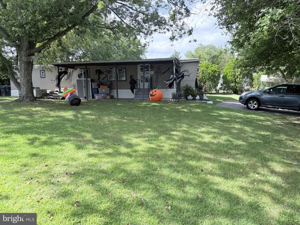 339 OKLAHOMA AVE, WILLIAMSTOWN, NJ 08094 — photo 2
