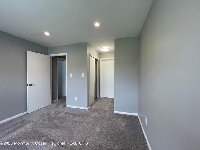 134 Cypress Court, Howell, NJ 07731