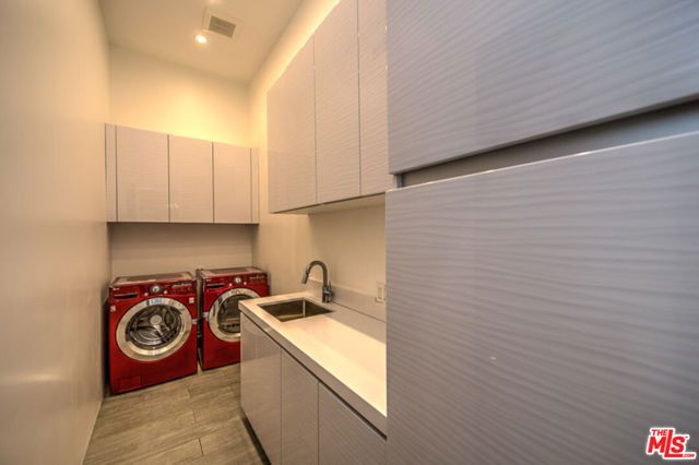 658 N Edinburgh Avenue, Los Angeles, CA 90048