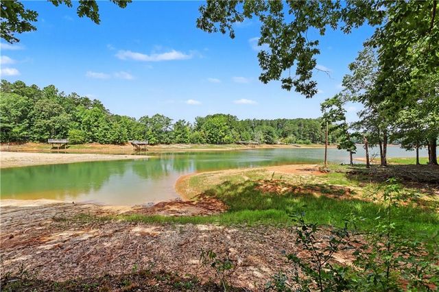 293 N Century Drive, Martin, GA 30557
