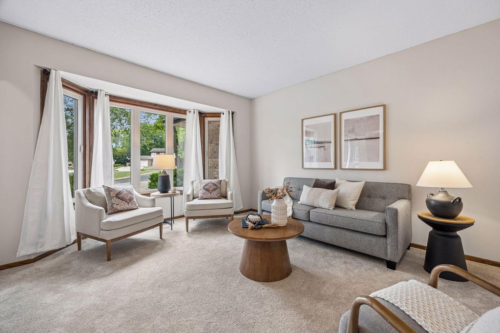 15001 Park Avenue, Burnsville, MN 55306 — photo 2