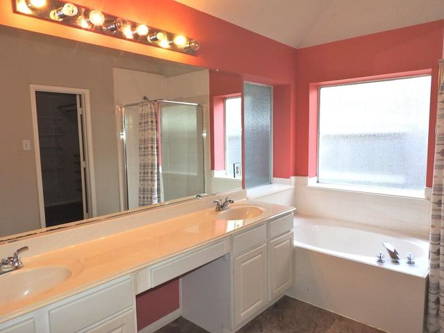 5443 Santa Chase Lane, Sugar Land, TX 77479