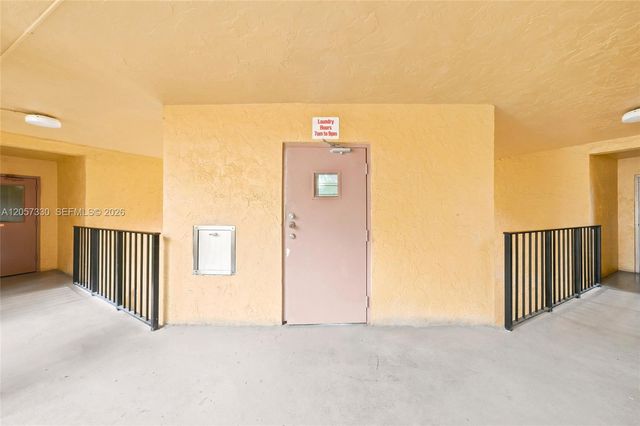 4384 NW 9th Avenue 191D, Deerfield Beach, FL 33064