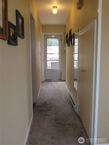928 E 7th Street, Port Angeles, WA 98362