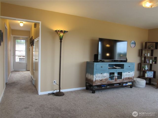 928 E 7th Street, Port Angeles, WA 98362