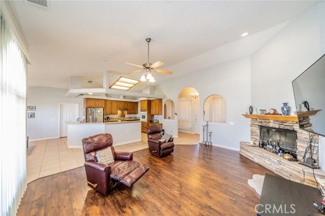 8225 Ailanthus Street, Phelan, CA 92371