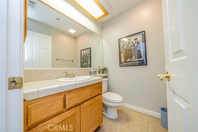 8225 Ailanthus Street, Phelan, CA 92371