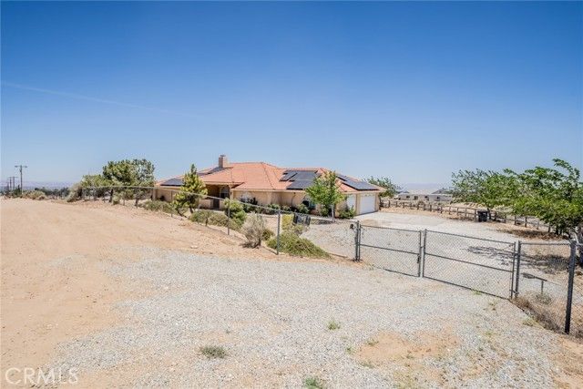 8225 Ailanthus Street, Phelan, CA 92371