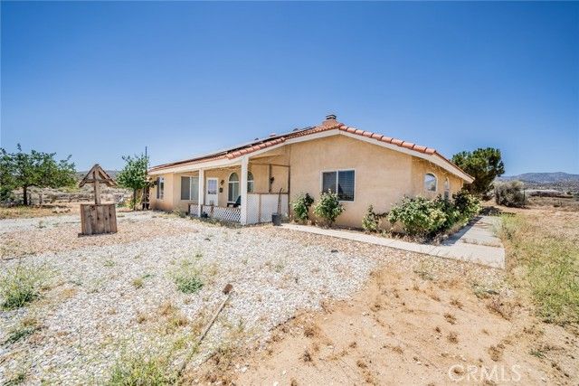 8225 Ailanthus Street, Phelan, CA 92371