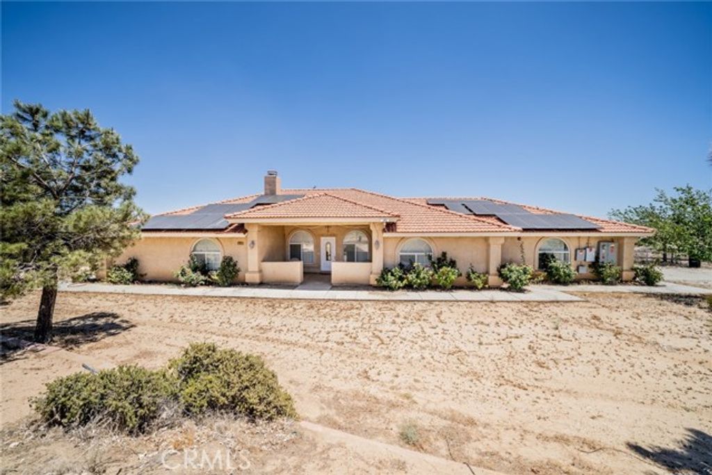 8225 Ailanthus Street, Phelan, CA 92371