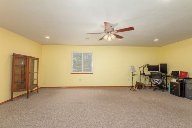 16410 N Morton Dr, Spokane, WA 99208