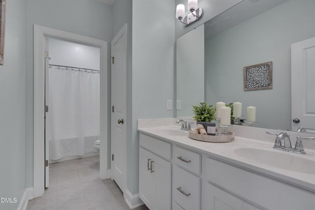 305 Southerland Shire Lane, Holly Springs, NC 27540