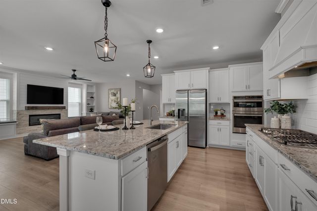 305 Southerland Shire Lane, Holly Springs, NC 27540