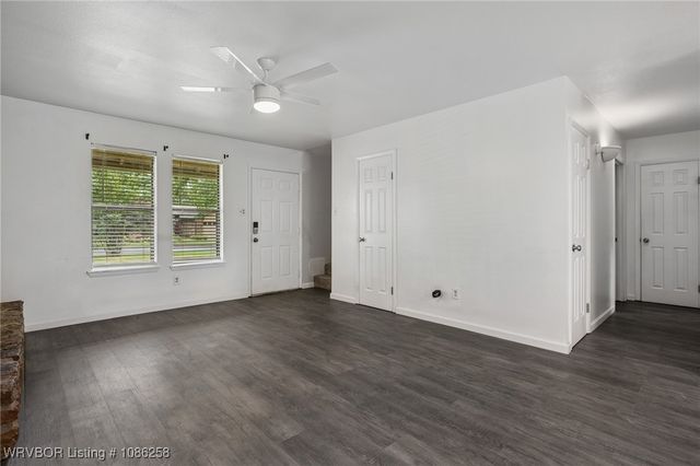 3232 Edinburgh Drive, Fort Smith, AR 72908