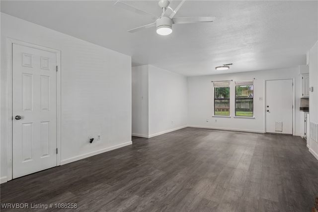 3232 Edinburgh Drive, Fort Smith, AR 72908