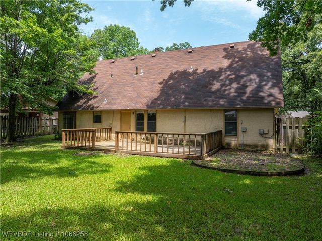 3232 Edinburgh Drive, Fort Smith, AR 72908