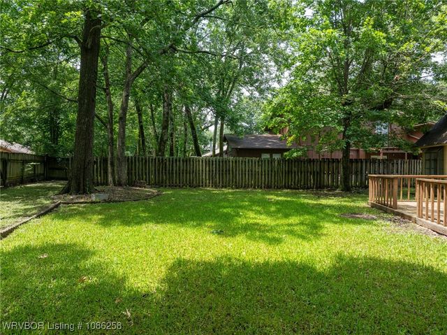 3232 Edinburgh Drive, Fort Smith, AR 72908