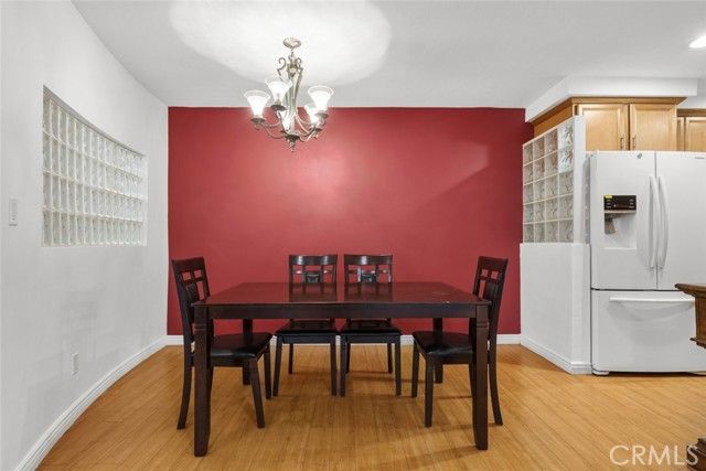 4445 Cartwright Avenue 106, Toluca Lake (los Angeles), CA 91602