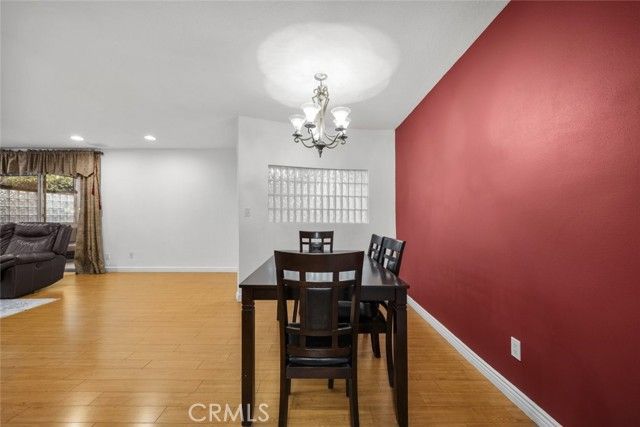 4445 Cartwright Avenue 106, Toluca Lake (los Angeles), CA 91602