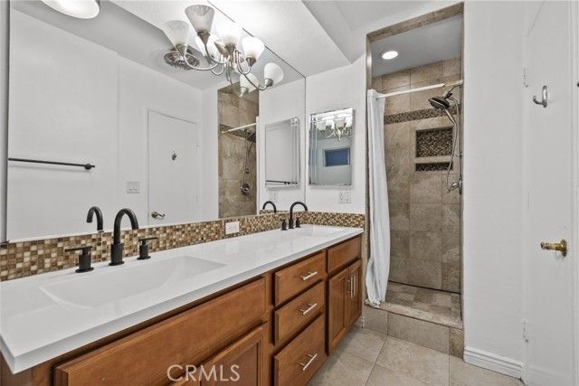 4445 Cartwright Avenue 106, Toluca Lake (los Angeles), CA 91602