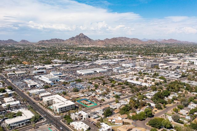 1210 E Highland Avenue, Phoenix, AZ 85014