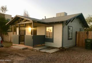 1210 E Highland Avenue, Phoenix, AZ 85014