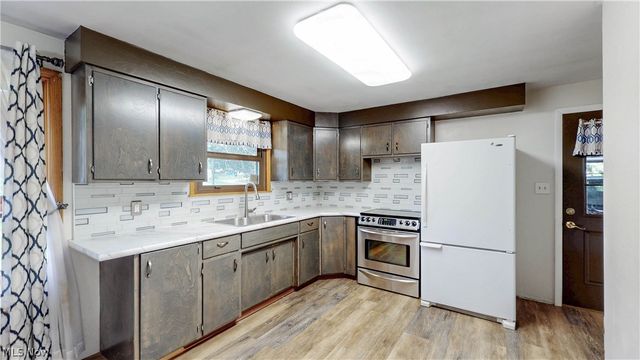 7140 Infirmary Road, Ravenna, OH 44266