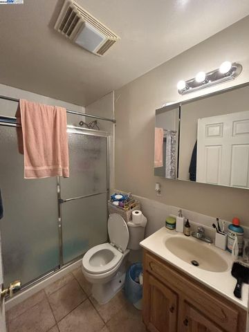 505 Nevin Ave, Richmond, CA 94801