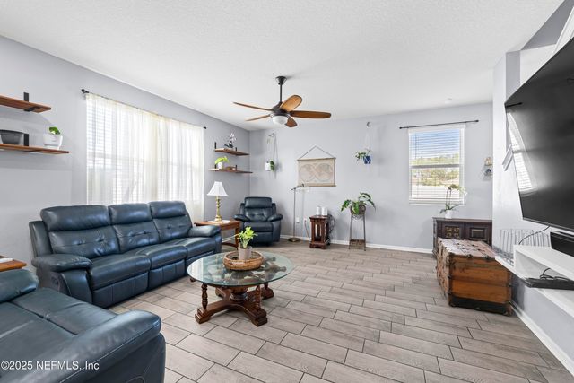 3553 DERBY FOREST Drive, Green Cove Springs, FL 32043