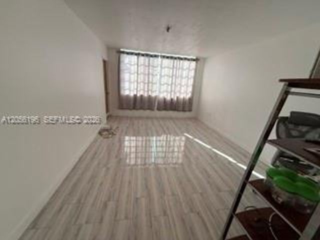 1770 NE 191st St 808-1, Miami, FL 33179