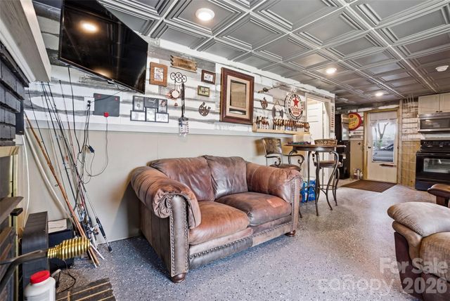 4473 Ridge Street, Claremont, NC 28610