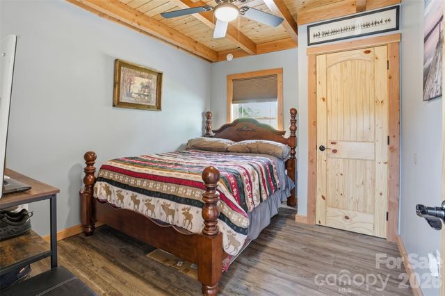 4473 Ridge Street, Claremont, NC 28610