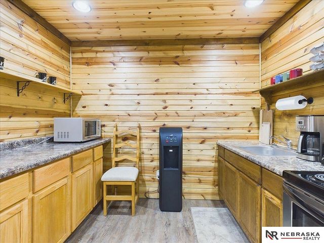 6541 Russell Emmett Court, Papillion, NE 68133