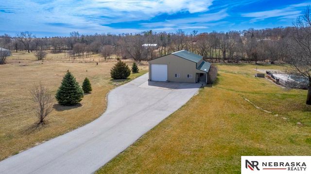6541 Russell Emmett Court, Papillion, NE 68133