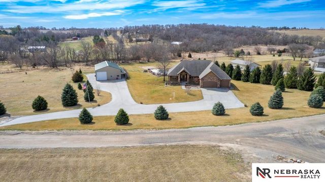 6541 Russell Emmett Court, Papillion, NE 68133