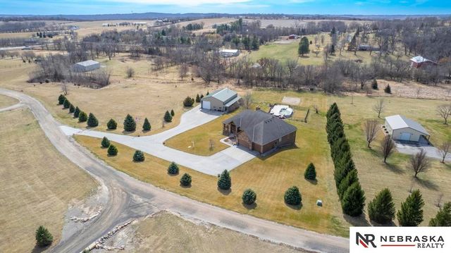 6541 Russell Emmett Court, Papillion, NE 68133
