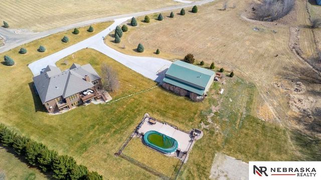 6541 Russell Emmett Court, Papillion, NE 68133