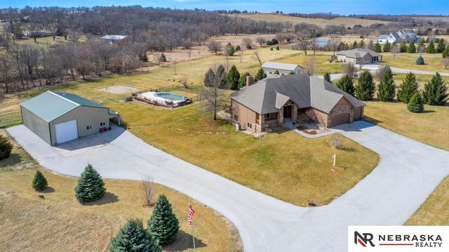 6541 Russell Emmett Court, Papillion, NE 68133