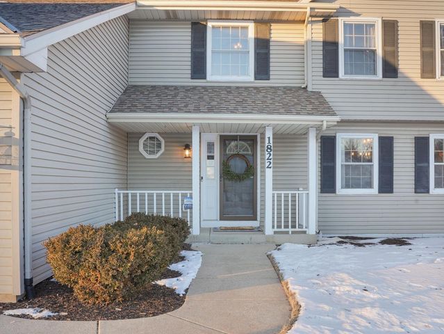 1822 Newberry LANE, Racine, WI 53402
