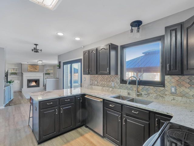 1822 Newberry LANE, Racine, WI 53402